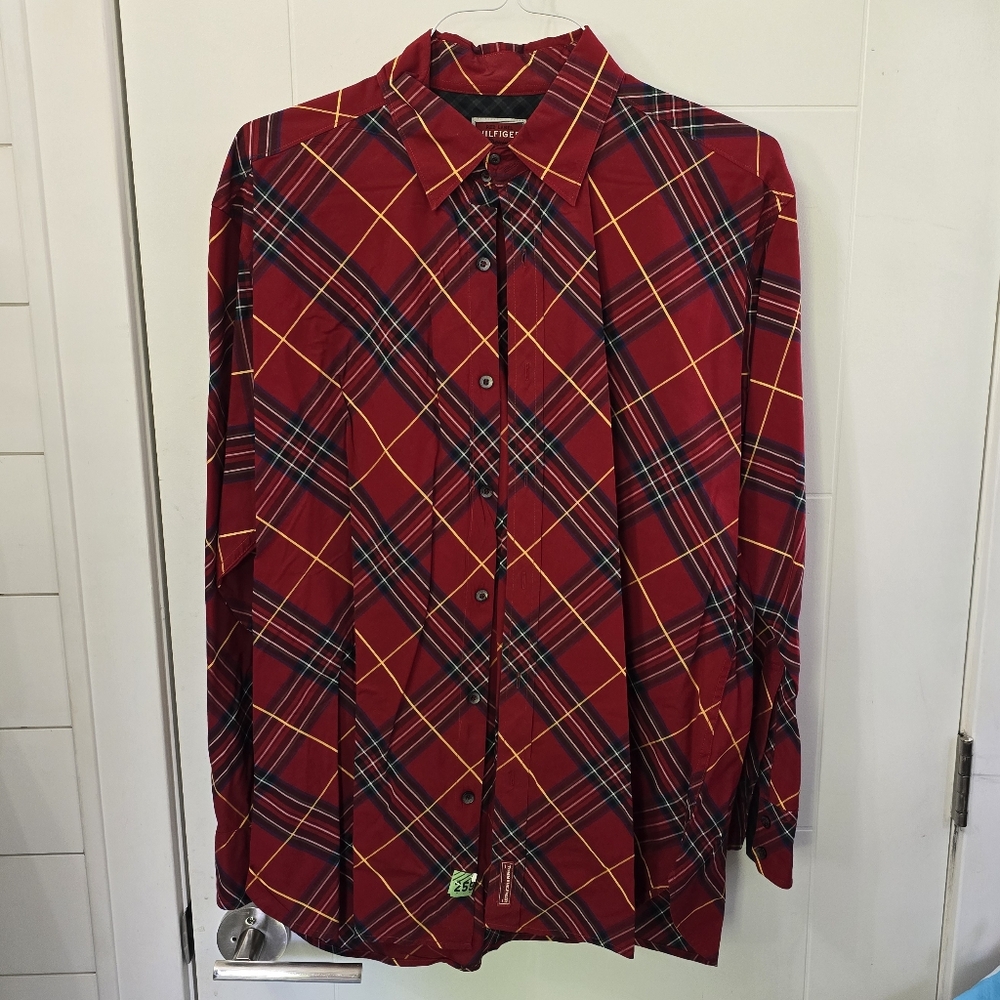 Tommy Hilfiger Red Label Mens Shirt Size L Red Long Sleeve Button Down